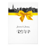 A skyline larga de NYC gravou BW RSVP amarelo #2 convites