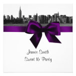 A skyline larga de NYC gravou o doce roxo dezessei convites