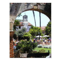 Arcos da igreja de Capistrano da missão Cartões Postais