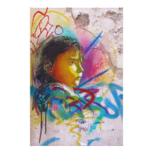 Arte dos grafittis da cara de uma menina triguenha foto arte