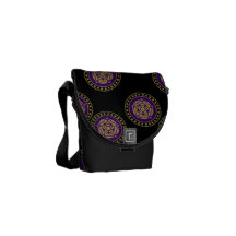 As bolsas medievais do ornamento e as bolsas acess bolsas mensageiro