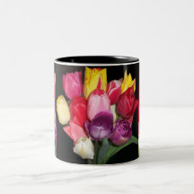 As tulipas dizem-no todo caneca