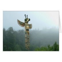 Ascensão do Totem no cartão da névoa