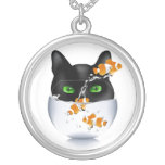 Ataque do petisco do gato do gatinho colar