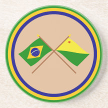 Bandeiras cruzadas de Brasil e de acre Porta Copo Para Bebidas