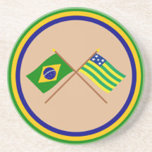 Bandeiras cruzadas de Brasil e de Goiás Porta Copos Para Bebidas