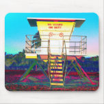 Barraca do Lifeguard a jogar com Mousepad