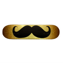 Bigode preto engraçado no fundo 2 do ouro skates