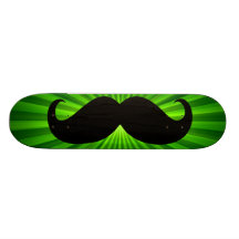 Bigode preto engraçado no fundo verde 2 skate personalizado