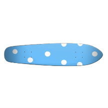 Bolinhas brancas modernas no fundo dos azuis bebés skates personalizados