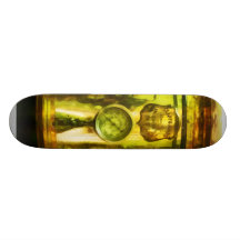 Calibre e duas lanternas de bronze no carro de bom skate
