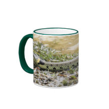 Caneca do cobra de grama