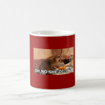 Caneca engraçada do gato