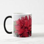 Caneca vermelha da flor