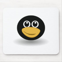 Cara do pinguim mouse pads