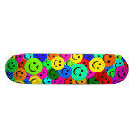 COLAGEM COLORIDA DOS SMILEYS FACE SKATE