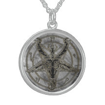 Colar de Baphomet do ouro e do mármore