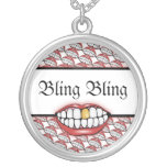 Colar legal do sorriso do dente do ouro