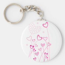 Corações cor-de-rosa com chaveiro das flores