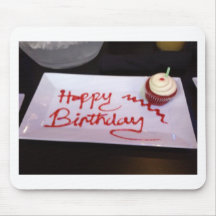 Cupcake do feliz aniversario mouse pads