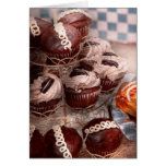 - Cupcake - montanha doce do cupcake Cartao