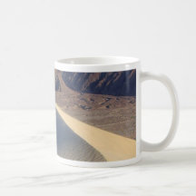 Dunas de areia canecas