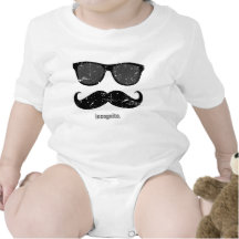 em incógnito - bigode engraçado e máscaras cor-de- macacões