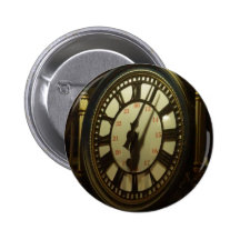 Encontre-o sob o pulso de disparo pins