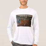 Farmácia - direita atrás do contador camiseta