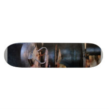 Ferros que aquecem-se no fogão skate