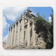 Fórum romano - templo de Antoninus Mouse Pads