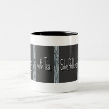 Giro com caneca do chá