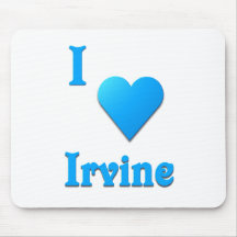 Irvine -- Azul-céu Mousepad