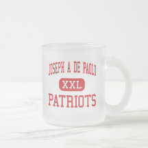 Joseph Um De Paolo - patriotas - Southington Caneca