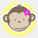 Macaco amarelo feminino adesivos em formato redondos