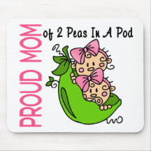 Mamã orgulhosa de 2 ervilhas em um vagem (meninas) mousepad