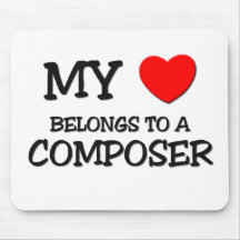 Meu coração pertence a um COMPOSITOR Mousepads