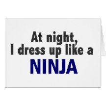 Na noite eu visto-me acima como um Ninja Cartoes