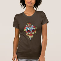 O amor é uma dor t - shirts