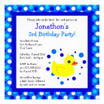 O aniversário azul Ducky amarelo bonito das bolinh Convites Personalizados