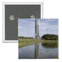 O atlas V/Centaur chega no compl do lançamento Botons