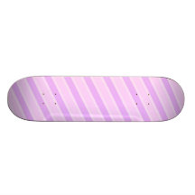 O clássico listra fundos femininos dos doces cor-d skate