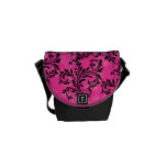 O ornamentado cor-de-rosa e preto enrola a mini bo