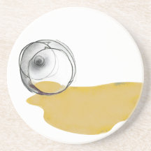 o vidro de vinho branco derramado bebe a porta cop