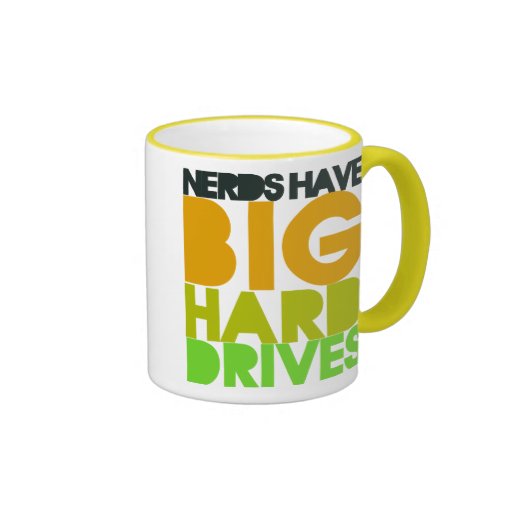 Os nerd têm discos rígidos grandes caneca