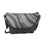 Os redemoinhos Monogrammed - personalize Bolsas Mensageiro