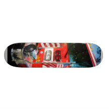 Parte dianteira da viatura de incêndio skate