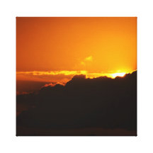 Por do sol através das nuvens impressão de canvas esticadas