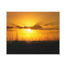Por do sol dourado impressão de canvas esticada