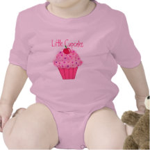 Pouco cupcake macacãozinho